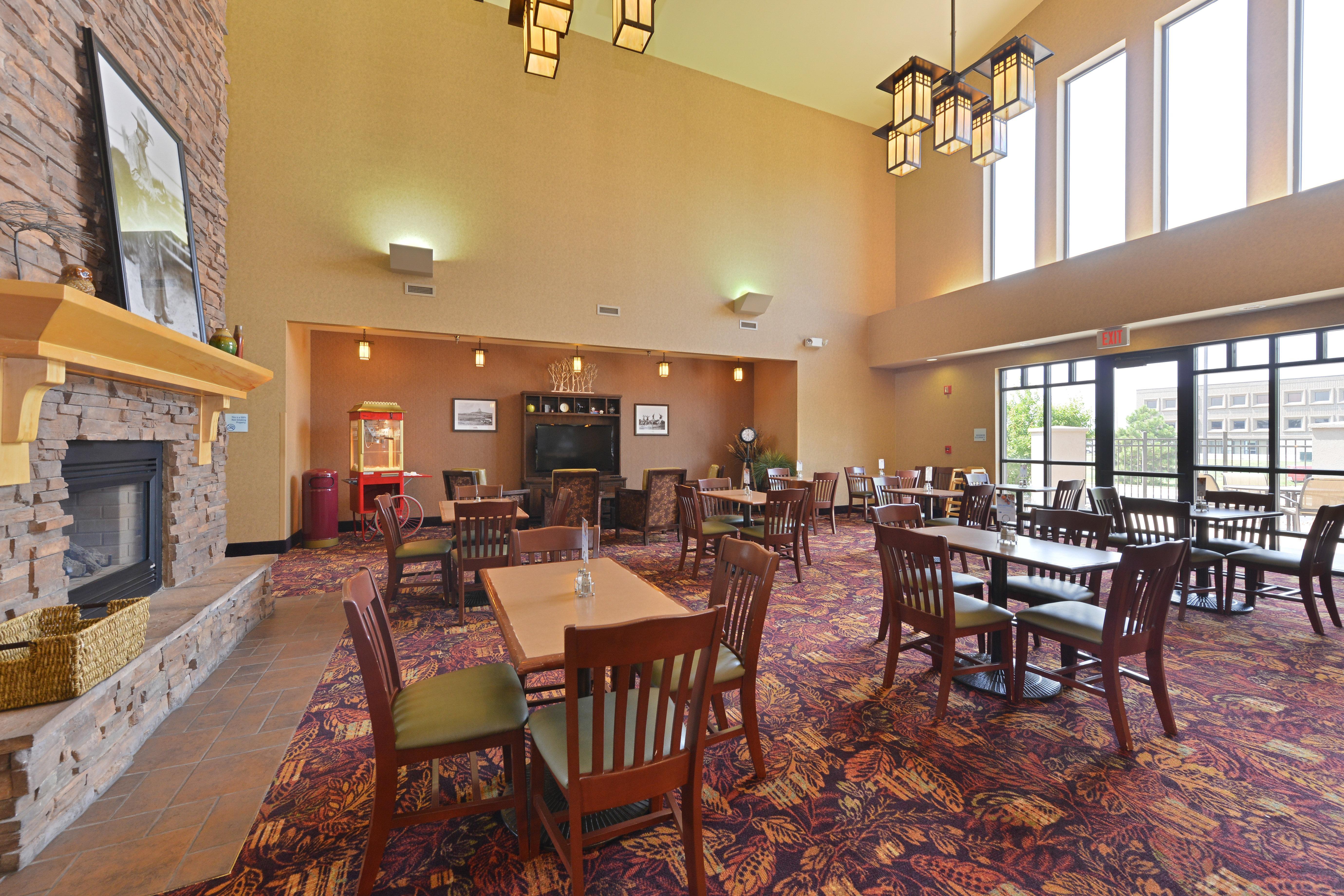 Holiday Inn Express Hotel & Suites Gillette By Ihg Eksteriør billede