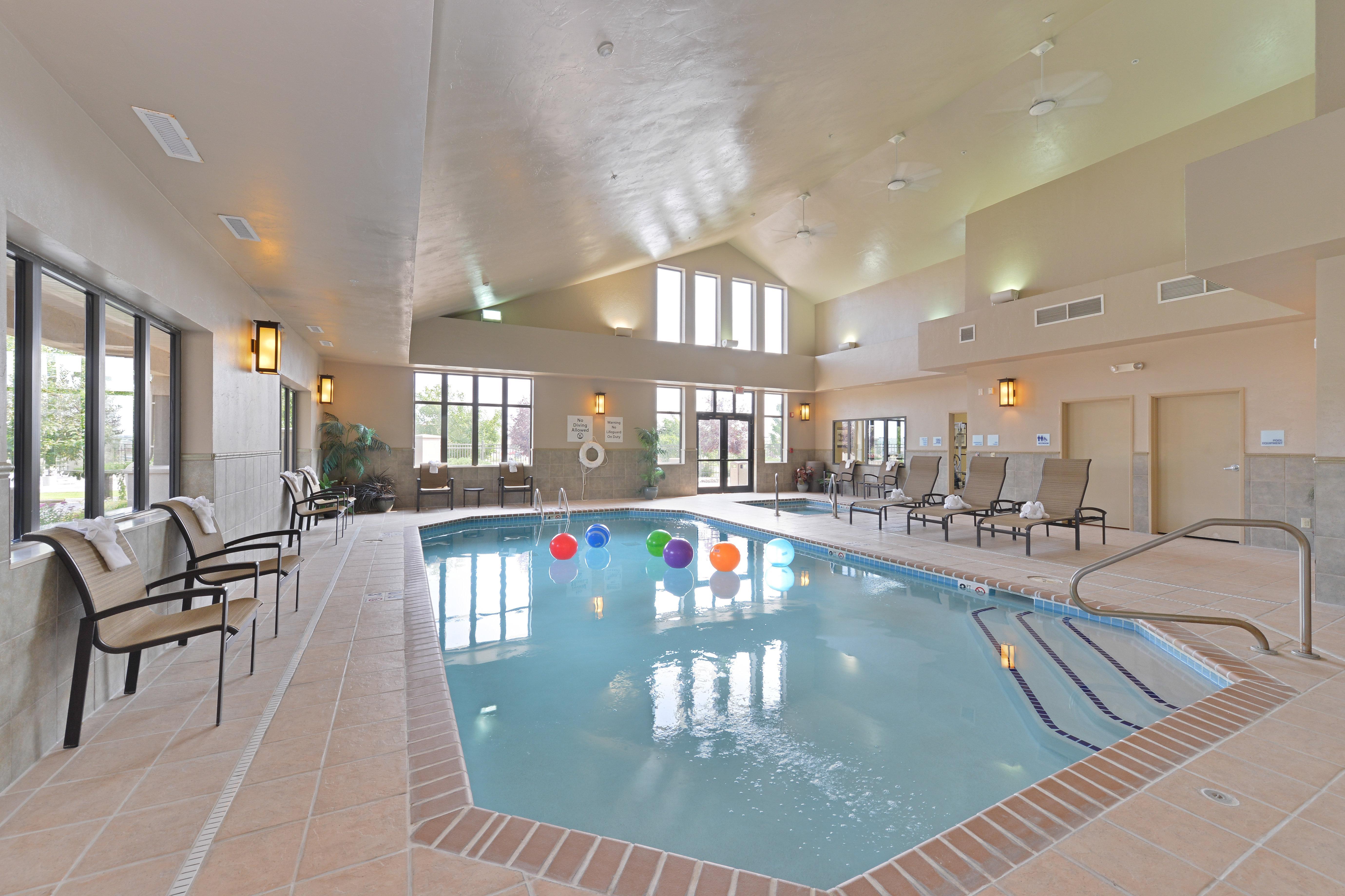 Holiday Inn Express Hotel & Suites Gillette By Ihg Eksteriør billede