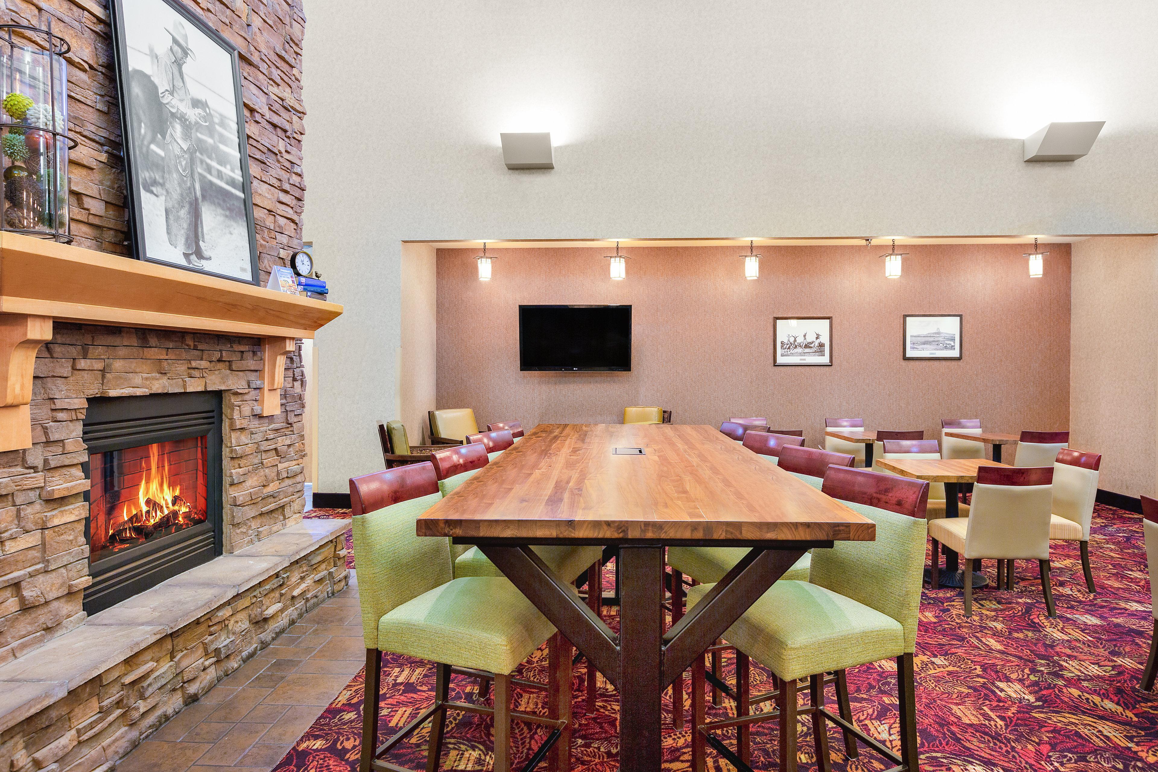 Holiday Inn Express Hotel & Suites Gillette By Ihg Eksteriør billede